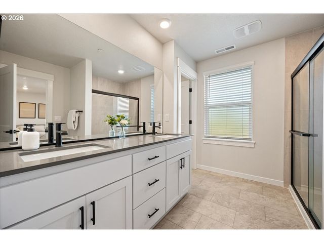 19080 Sw ZINNIA Ln, Beaverton, OR 97007