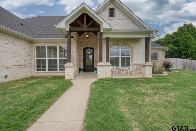 19359 Ridge Point Cir, Lindale, TX 75771