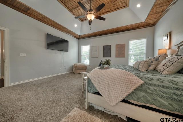 19359 Ridge Point Cir, Lindale, TX 75771