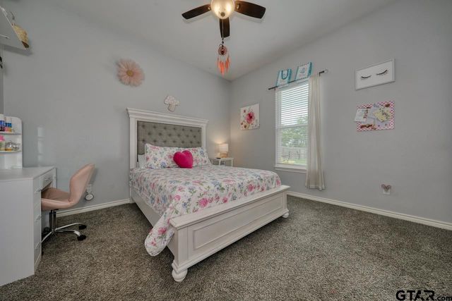 19359 Ridge Point Cir, Lindale, TX 75771