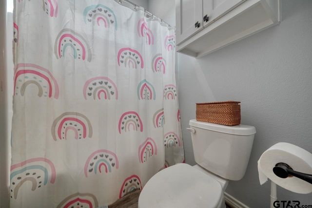 19359 Ridge Point Cir, Lindale, TX 75771