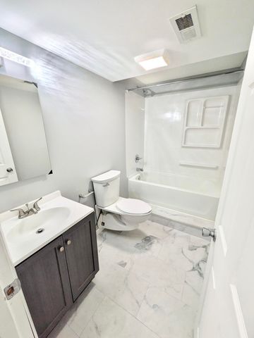 918 N Arbogast Street, Griffith, IN 46319