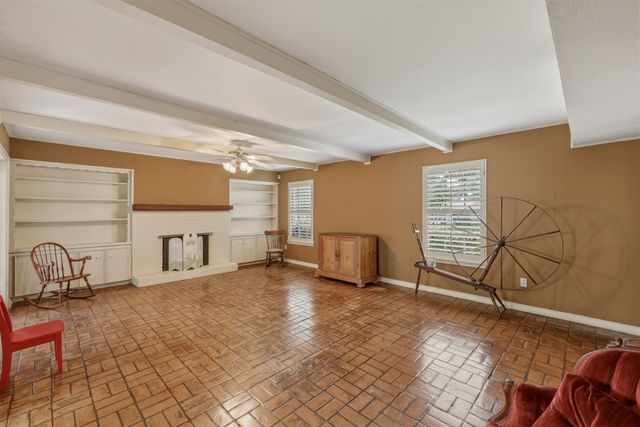 9929 Windledge Drive, Dallas, TX 75238