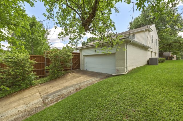 9929 Windledge Drive, Dallas, TX 75238