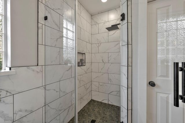 2306 Carriage Run E, Conroe, TX 77384