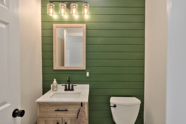 2306 Carriage Run E, Conroe, TX 77384