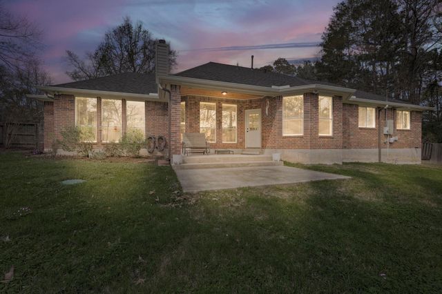 2306 Carriage Run E, Conroe, TX 77384