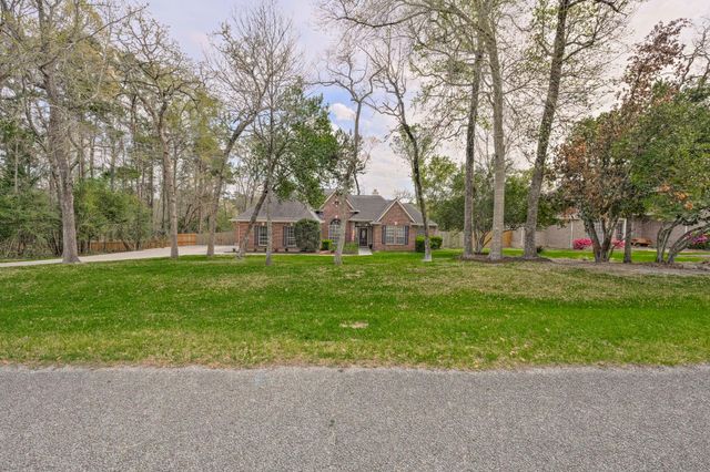 2306 Carriage Run E, Conroe, TX 77384