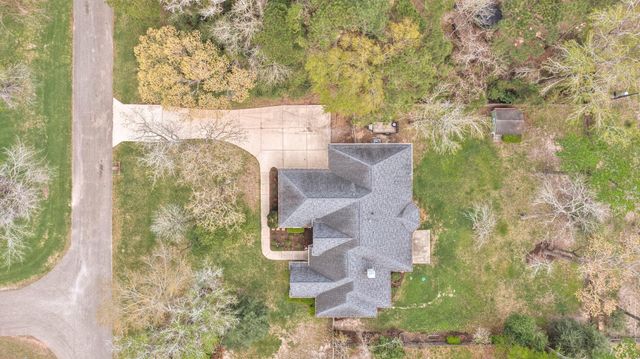 2306 Carriage Run E, Conroe, TX 77384