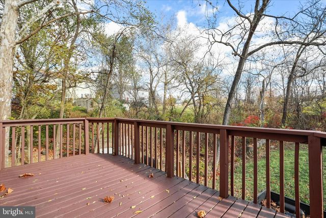 127 WOODRIDGE CT, Stephens City, VA 22655