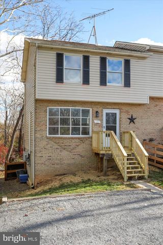 127 WOODRIDGE CT, Stephens City, VA 22655