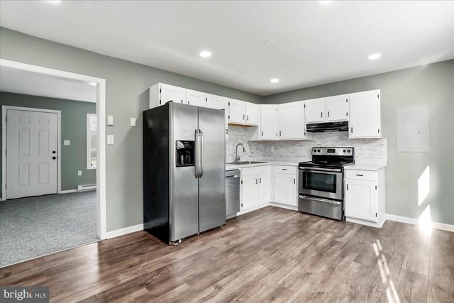 127 WOODRIDGE CT, Stephens City, VA 22655