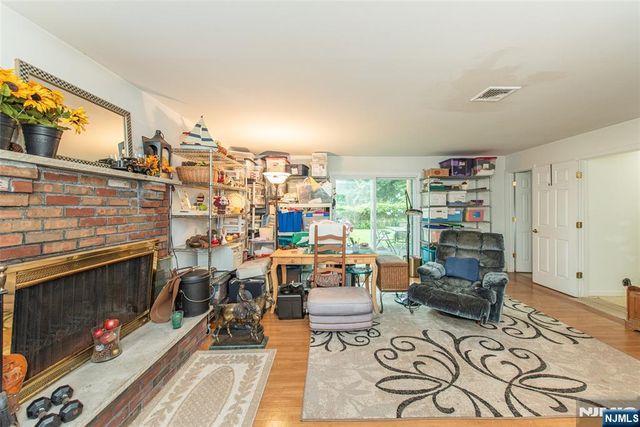 21 Hall Avenue, Denville Township, NJ 07834