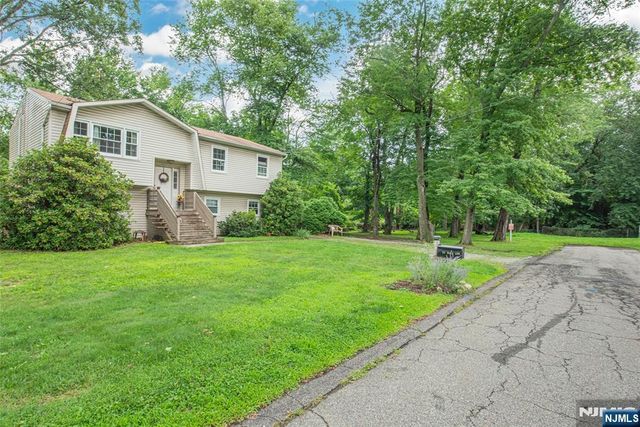 21 Hall Avenue, Denville Township, NJ 07834