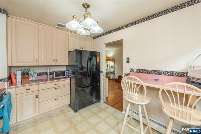 21 Hall Avenue, Denville Township, NJ 07834