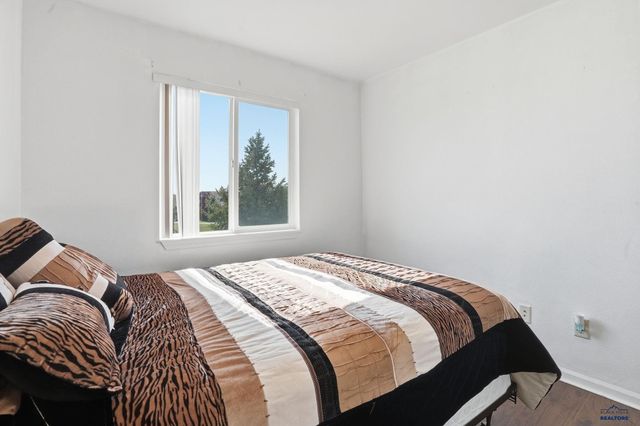4932 SOUTH POINTE DR, Rapid City, SD 57701