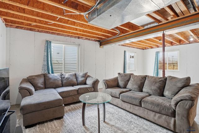4932 SOUTH POINTE DR, Rapid City, SD 57701