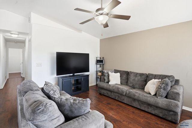 4932 SOUTH POINTE DR, Rapid City, SD 57701