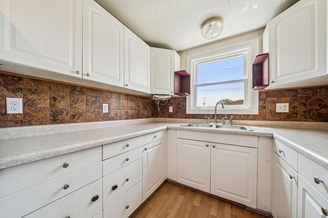 1702 1st Avenue, Mankato, MN 56001