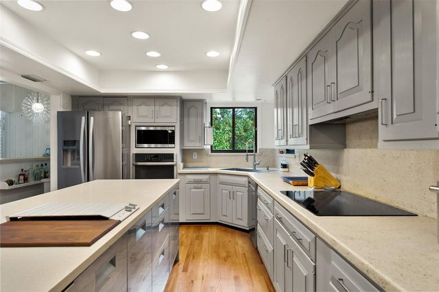 315 SWEET BAY AVENUE, New Smyrna Beach, FL 32168