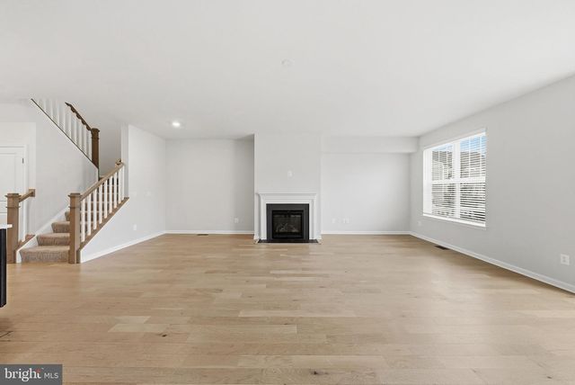 19309 BROOKWATER TER, Leesburg, VA 20175