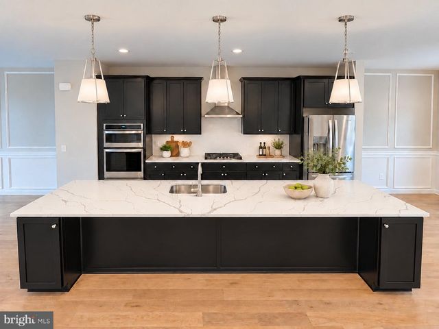 19309 BROOKWATER TER, Leesburg, VA 20175