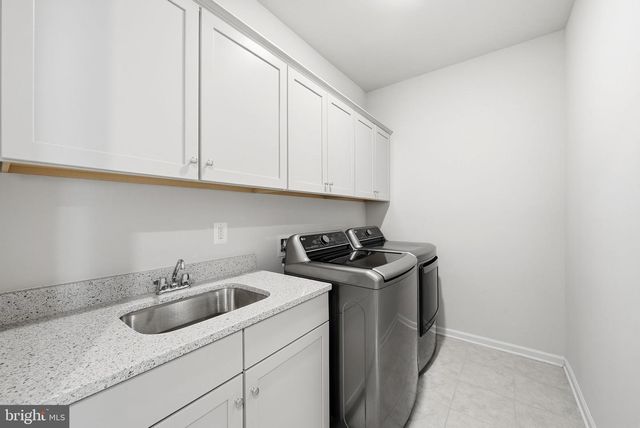19309 BROOKWATER TER, Leesburg, VA 20175