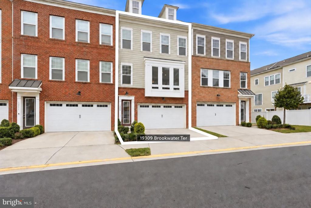 19309 BROOKWATER TER, Leesburg, VA 20175