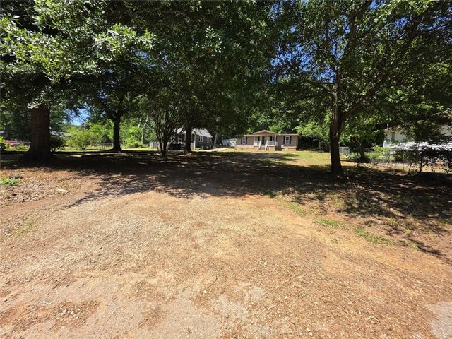 6 S Chastain Drive, Greenville, SC 29617