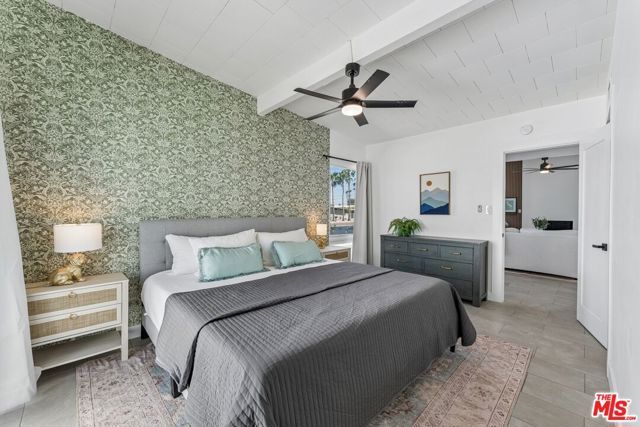 547 N Farrell Drive, Palm Springs, CA 92262