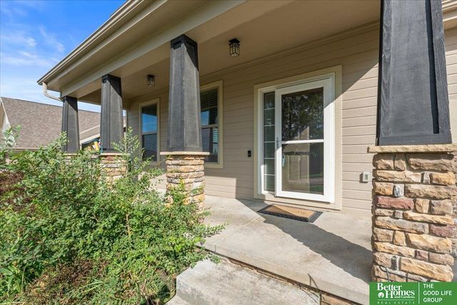 21110 Buchanan Parkway, Gretna, NE 68028