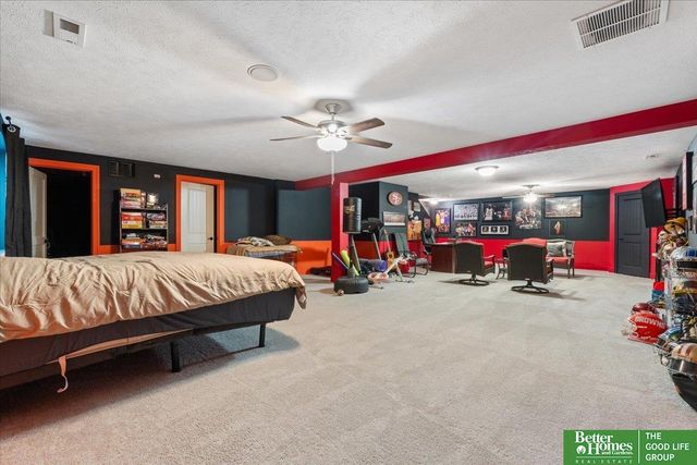 21110 Buchanan Parkway, Gretna, NE 68028