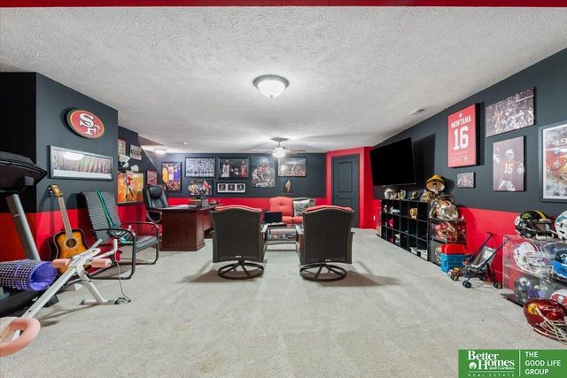 21110 Buchanan Parkway, Gretna, NE 68028