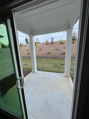 950 Sunny Lake Drive, Lawrenceville, GA 30043