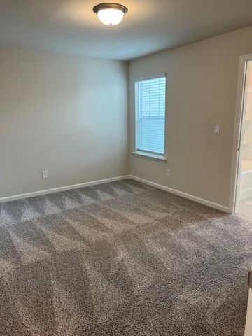 950 Sunny Lake Drive, Lawrenceville, GA 30043