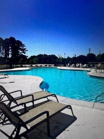 950 Sunny Lake Drive, Lawrenceville, GA 30043