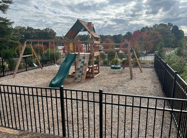 950 Sunny Lake Drive, Lawrenceville, GA 30043