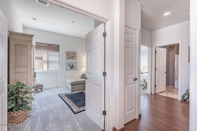 976 W Tenniel Drive, Green Valley, AZ 85614