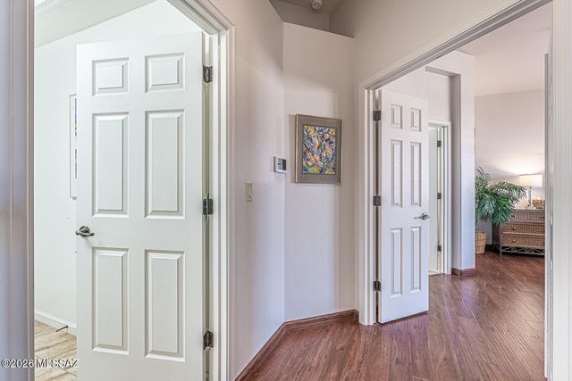 976 W Tenniel Drive, Green Valley, AZ 85614