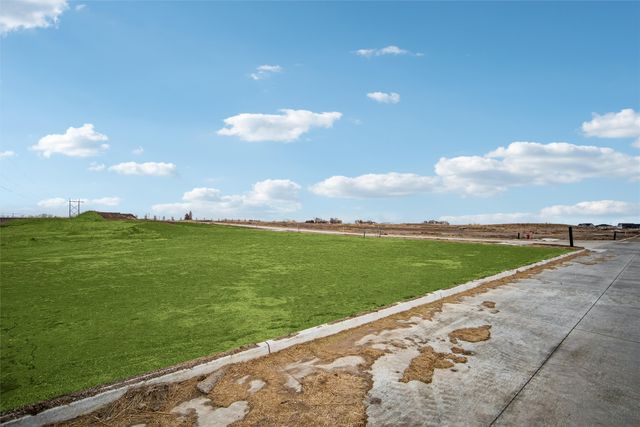 605 SW Meadowbrooke Drive, Grimes, IA 50111