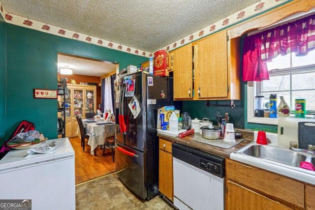 411 Ivy Crest Drive, Dallas, GA 30157