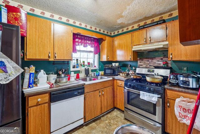 411 Ivy Crest Drive, Dallas, GA 30157