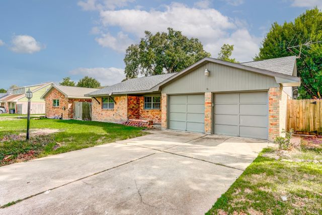 4812 Ivy Street, Pasadena, TX 77505