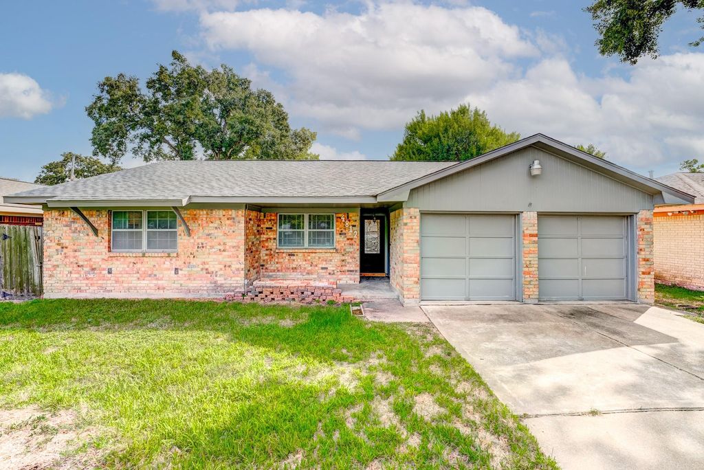 4812 Ivy Street, Pasadena, TX 77505