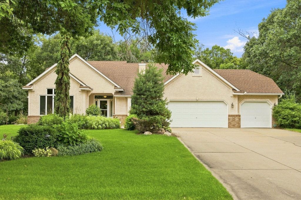11160 Kingsborough Trail, Cottage Grove, MN 55016 — exterior