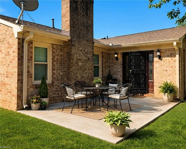 1812 Nickerson BLVD, Hampton, VA 23663