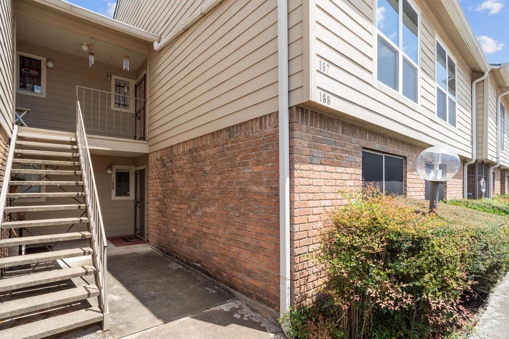 5005 Georgi Lane 188, Houston, TX 77092