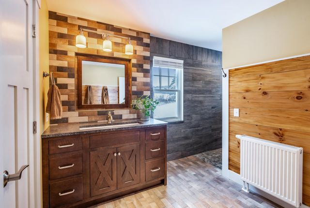 344 Morrie Road, Washington, VT 05675