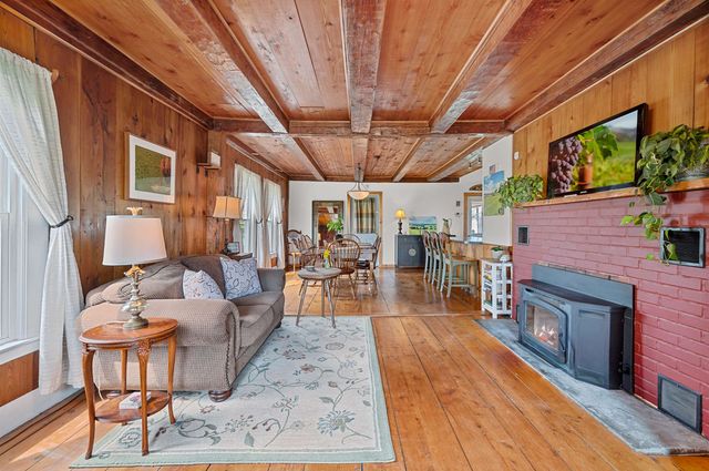 344 Morrie Road, Washington, VT 05675