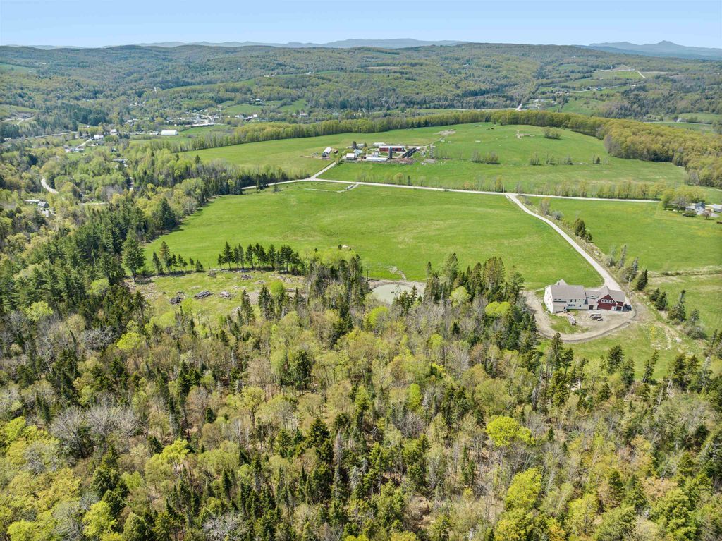 344 Morrie Road, Washington, VT 05675